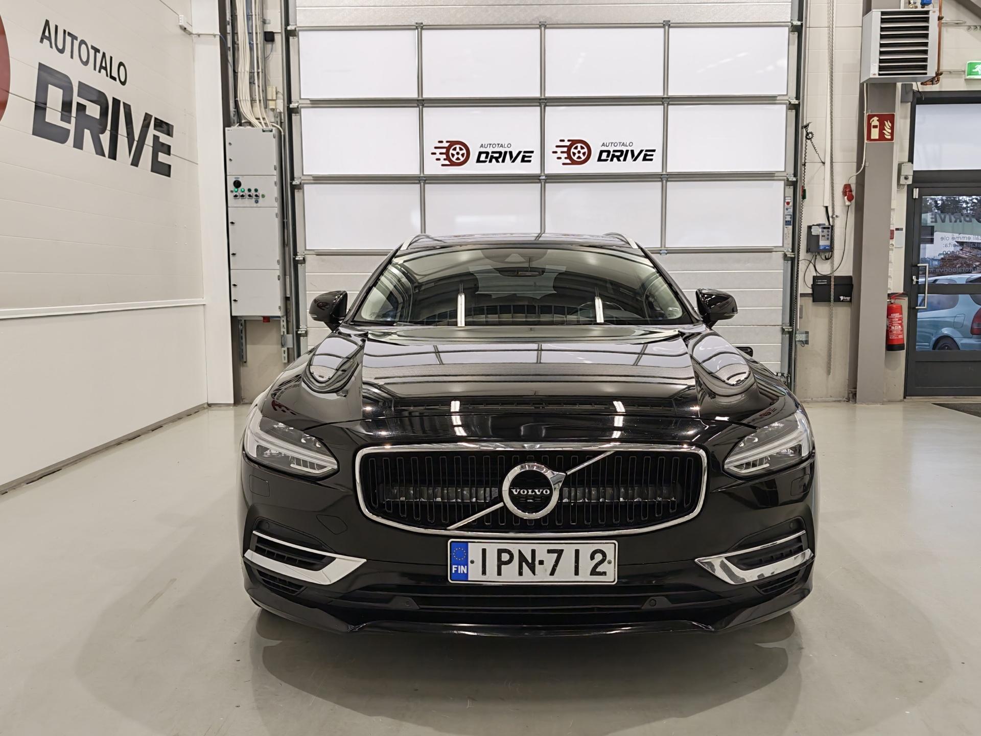 VOLVO V90 2019