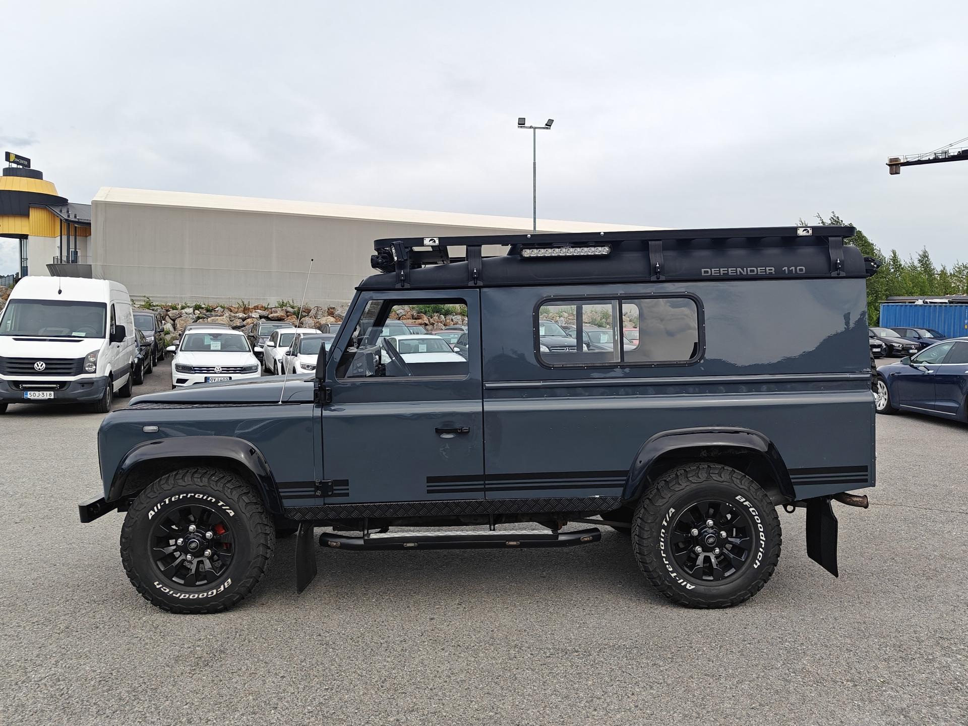 LAND ROVER Defender 2003