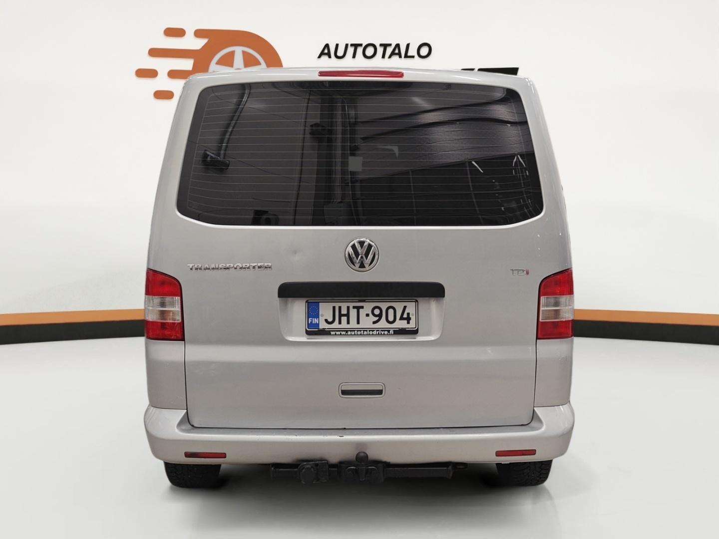 VOLKSWAGEN Transporter 2011