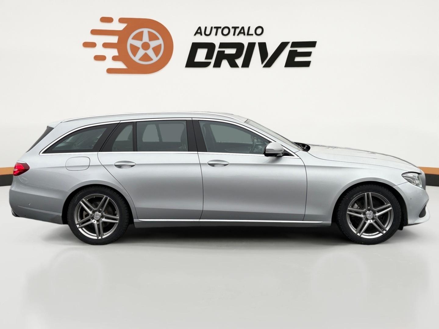 MERCEDES-BENZ E 2017