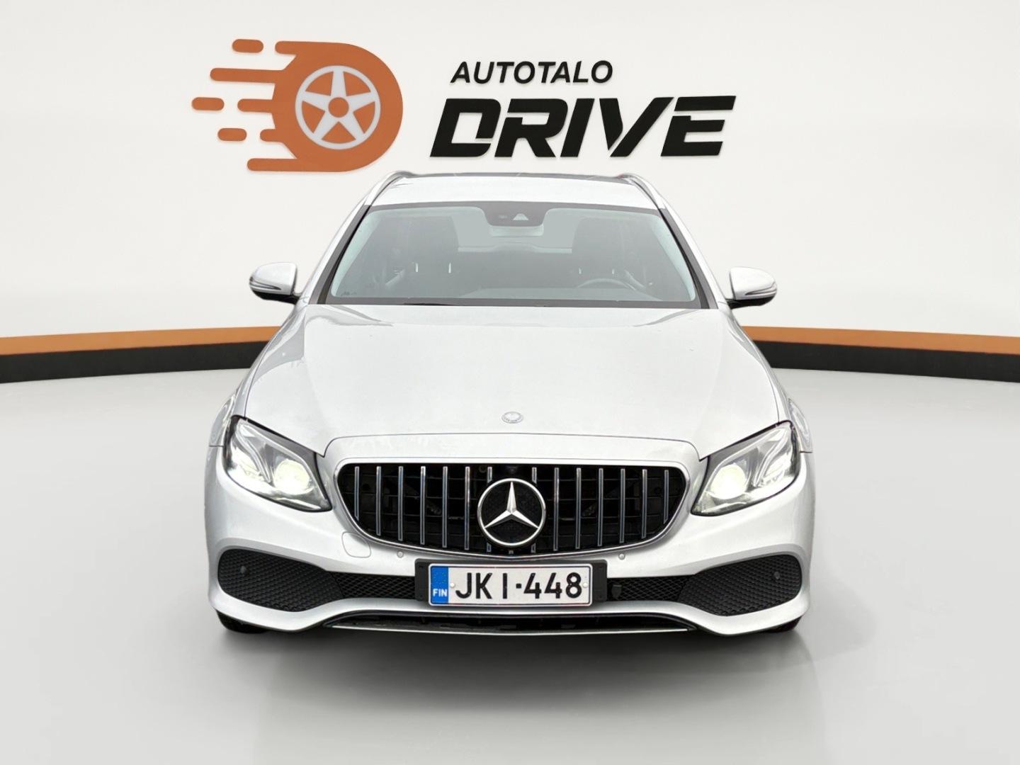 MERCEDES-BENZ E 2017