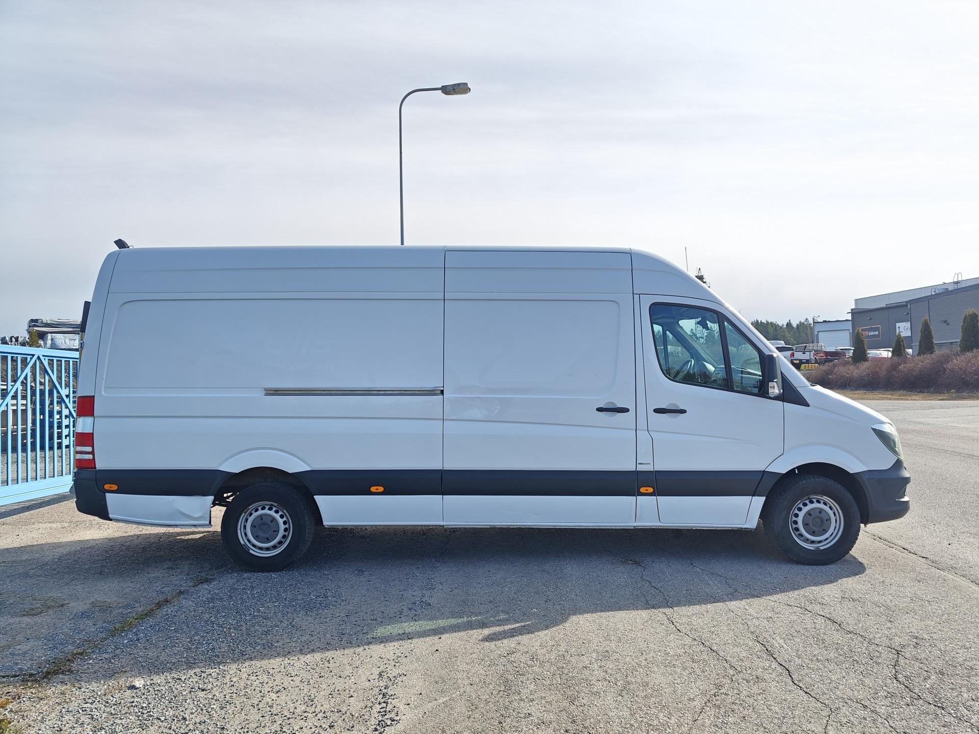 MERCEDES-BENZ Sprinter 2016