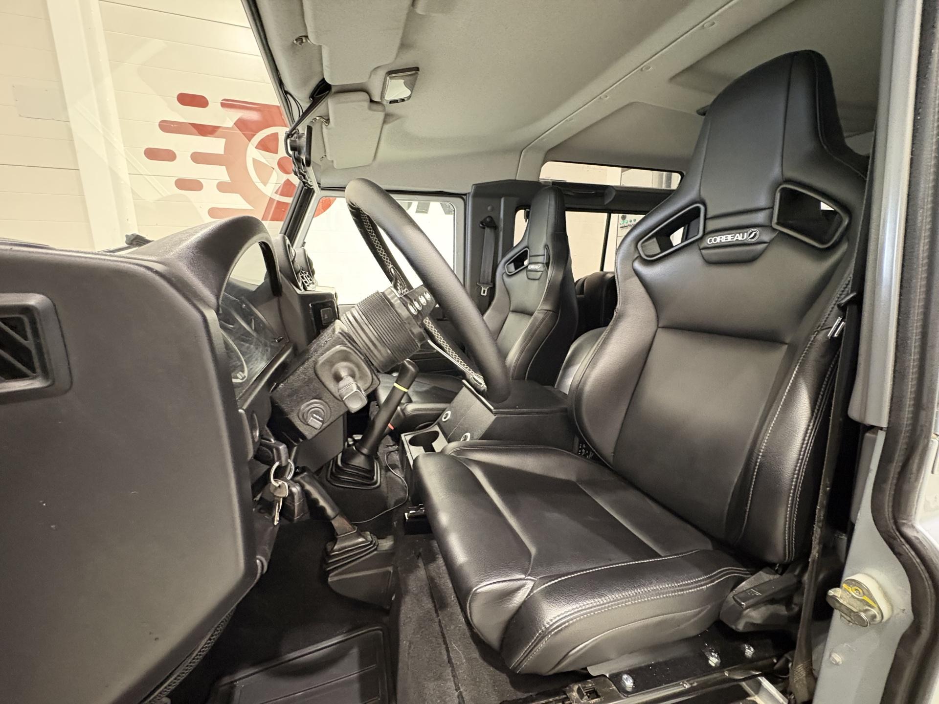 LAND ROVER Defender 2008