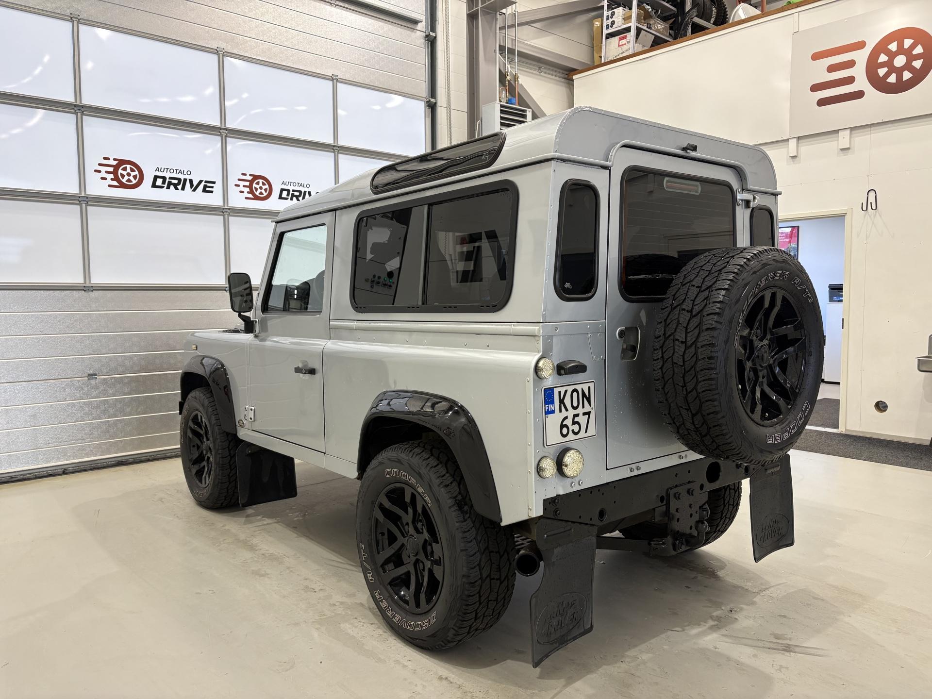 LAND ROVER Defender 2008