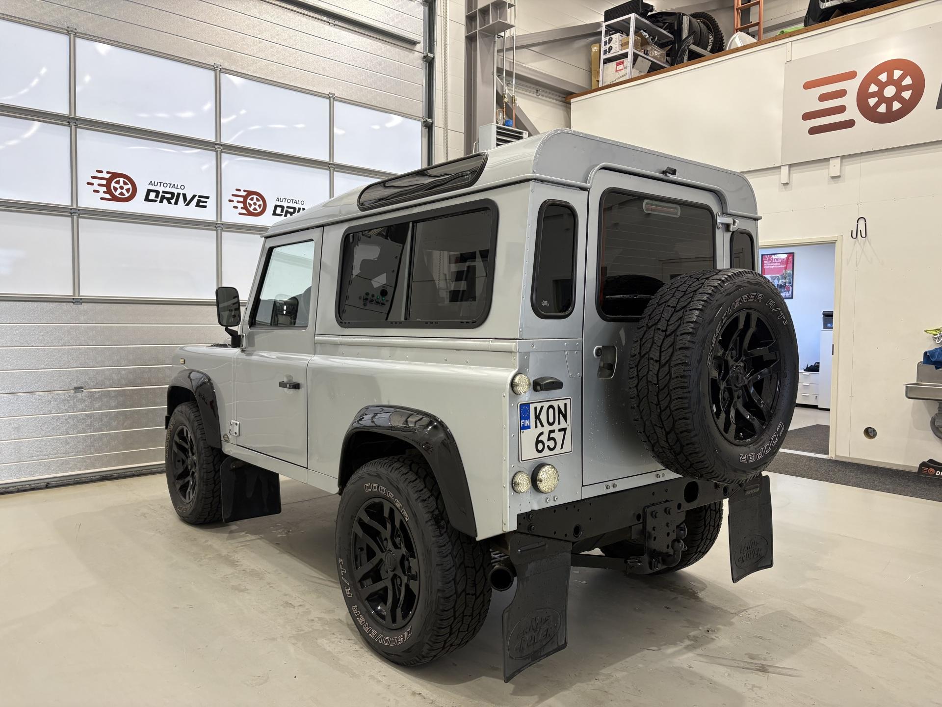LAND ROVER Defender 2008