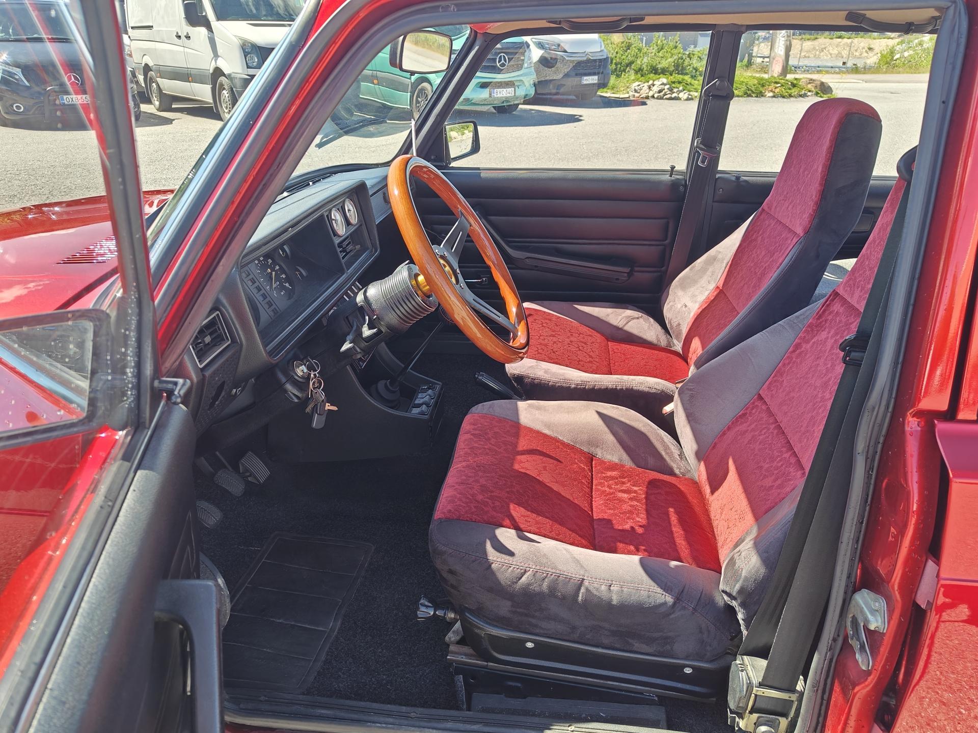 LADA 2107 1996