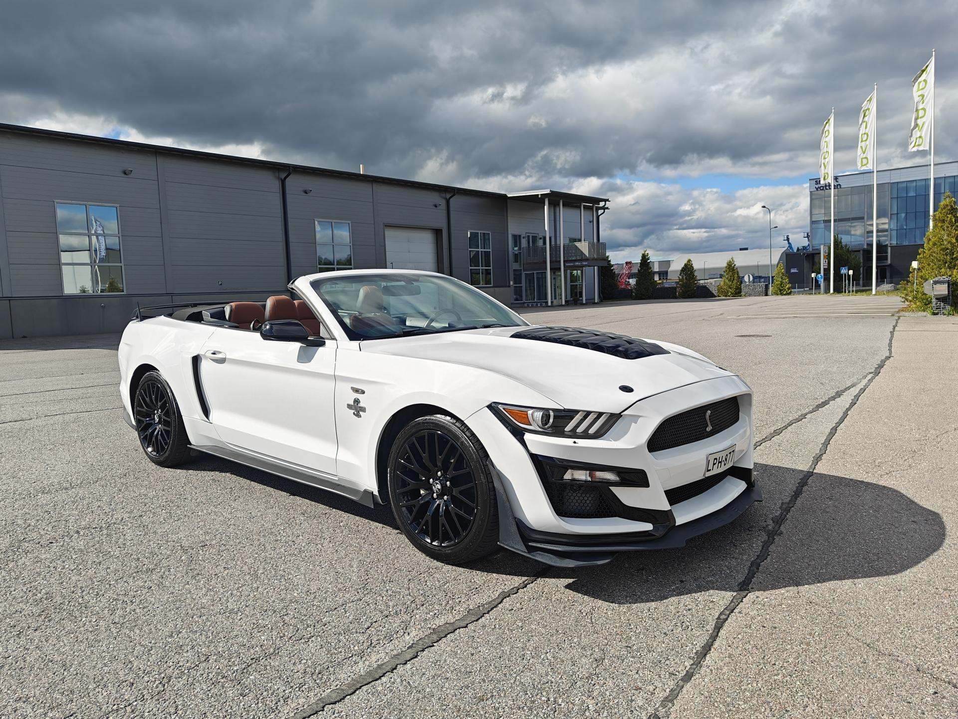 FORD Mustang 2016