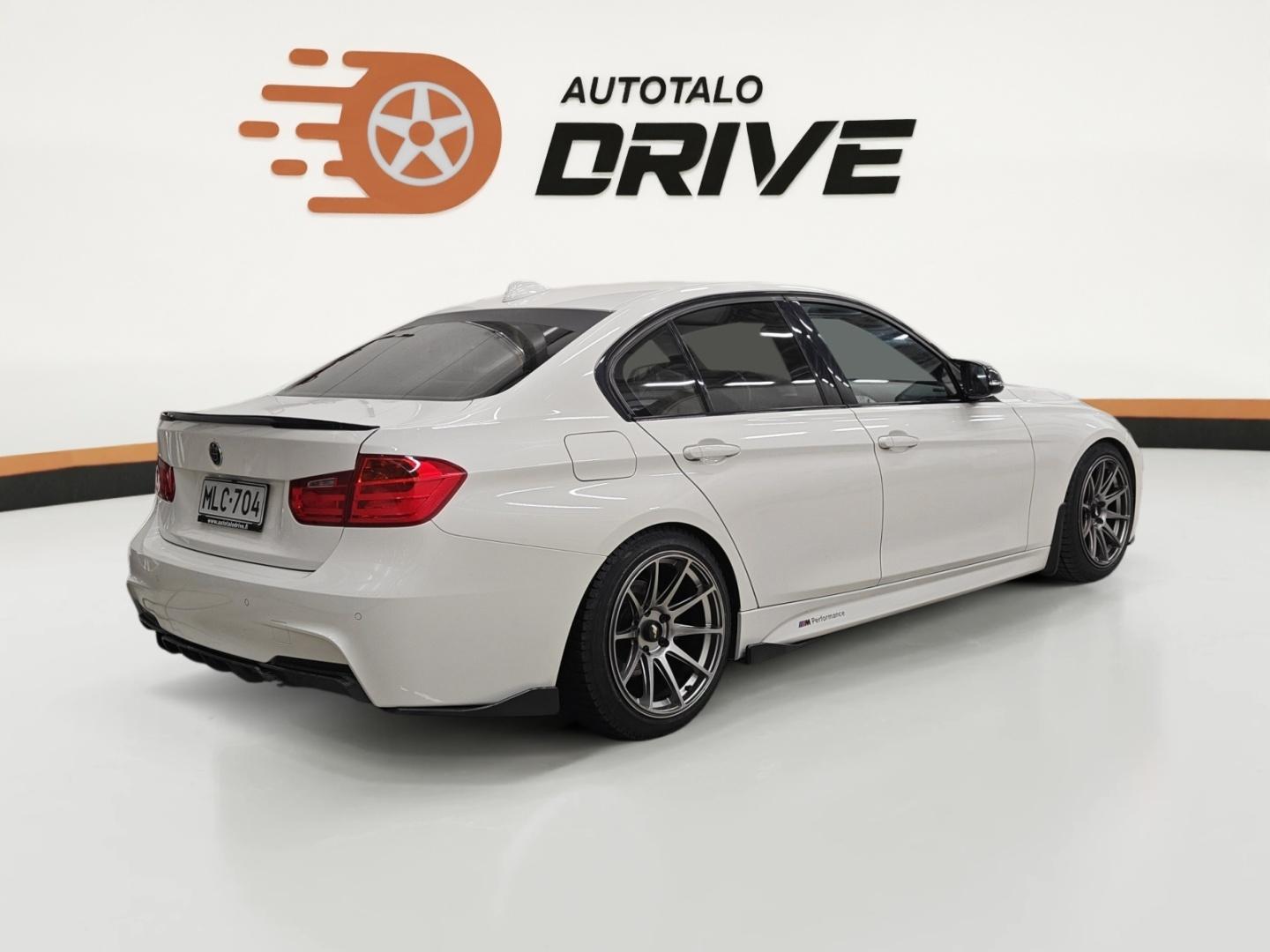 BMW 320 2013