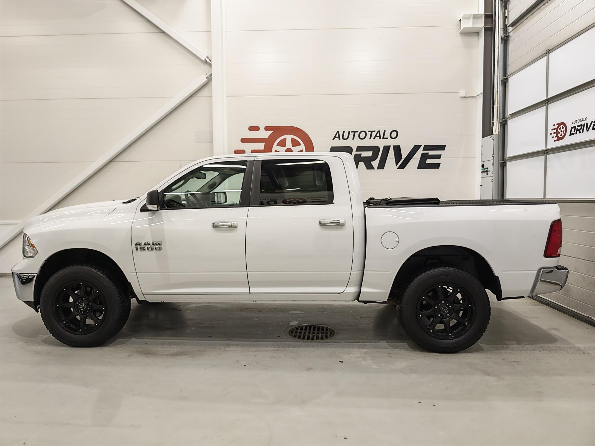 DODGE Ram 1500 2016