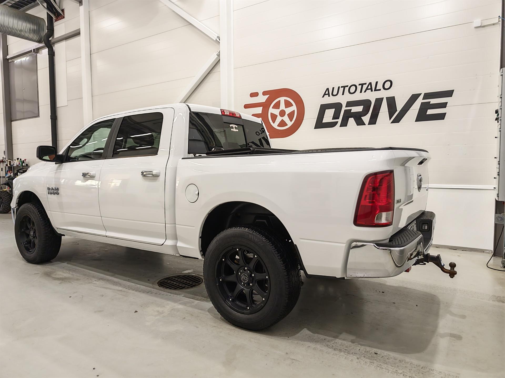 DODGE Ram 1500 2016