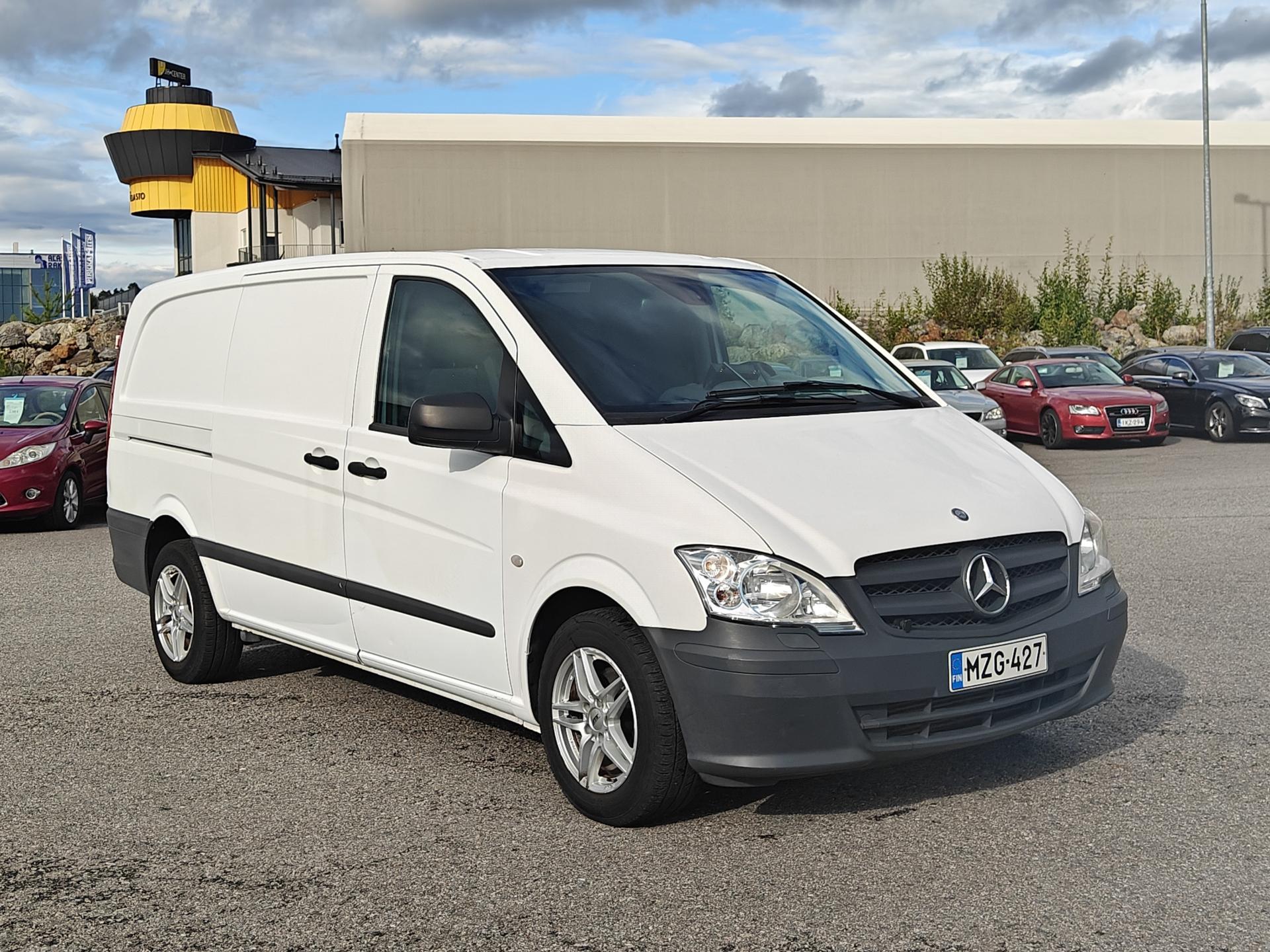 MERCEDES-BENZ Vito 2012