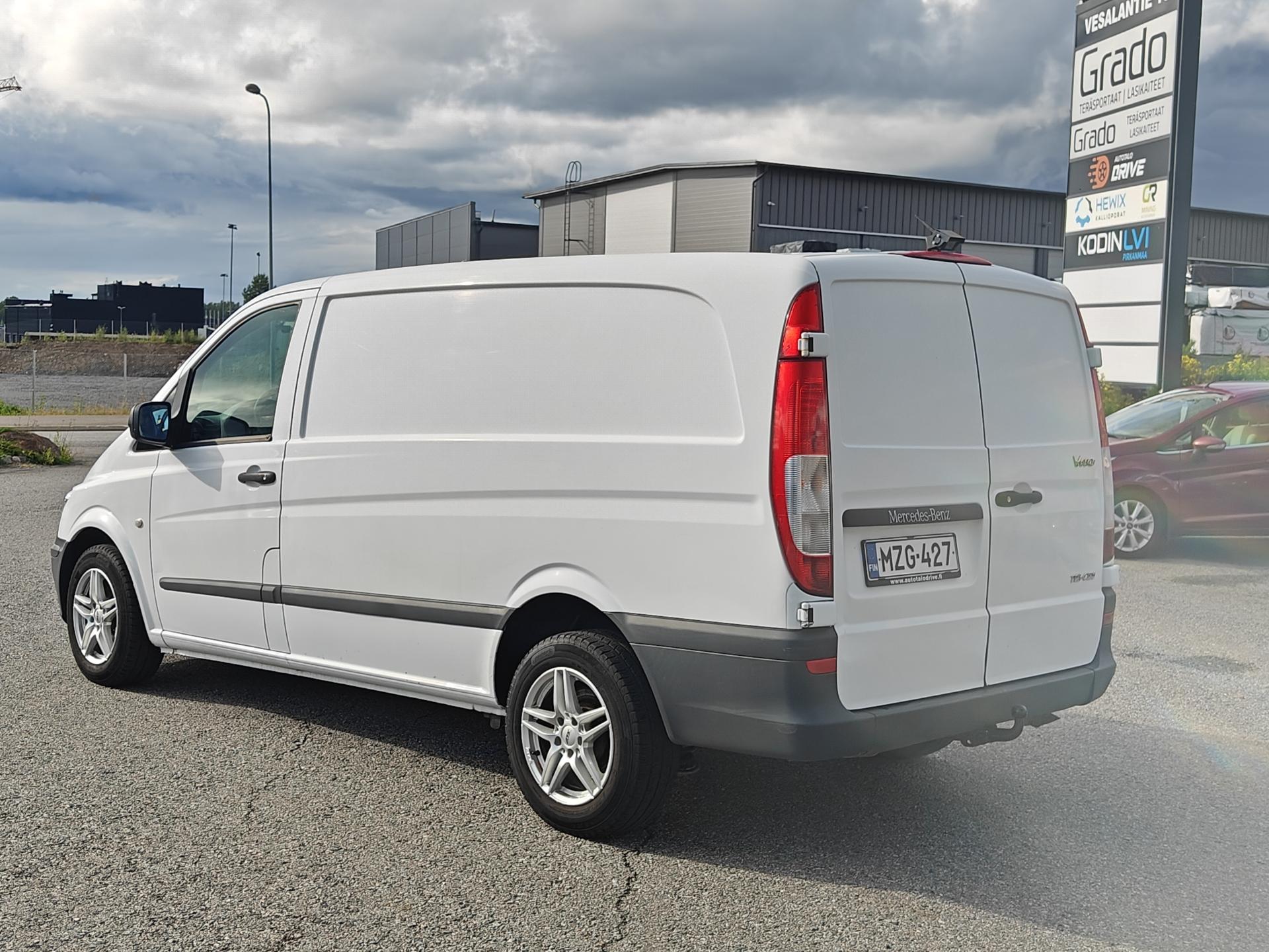 MERCEDES-BENZ Vito 2012