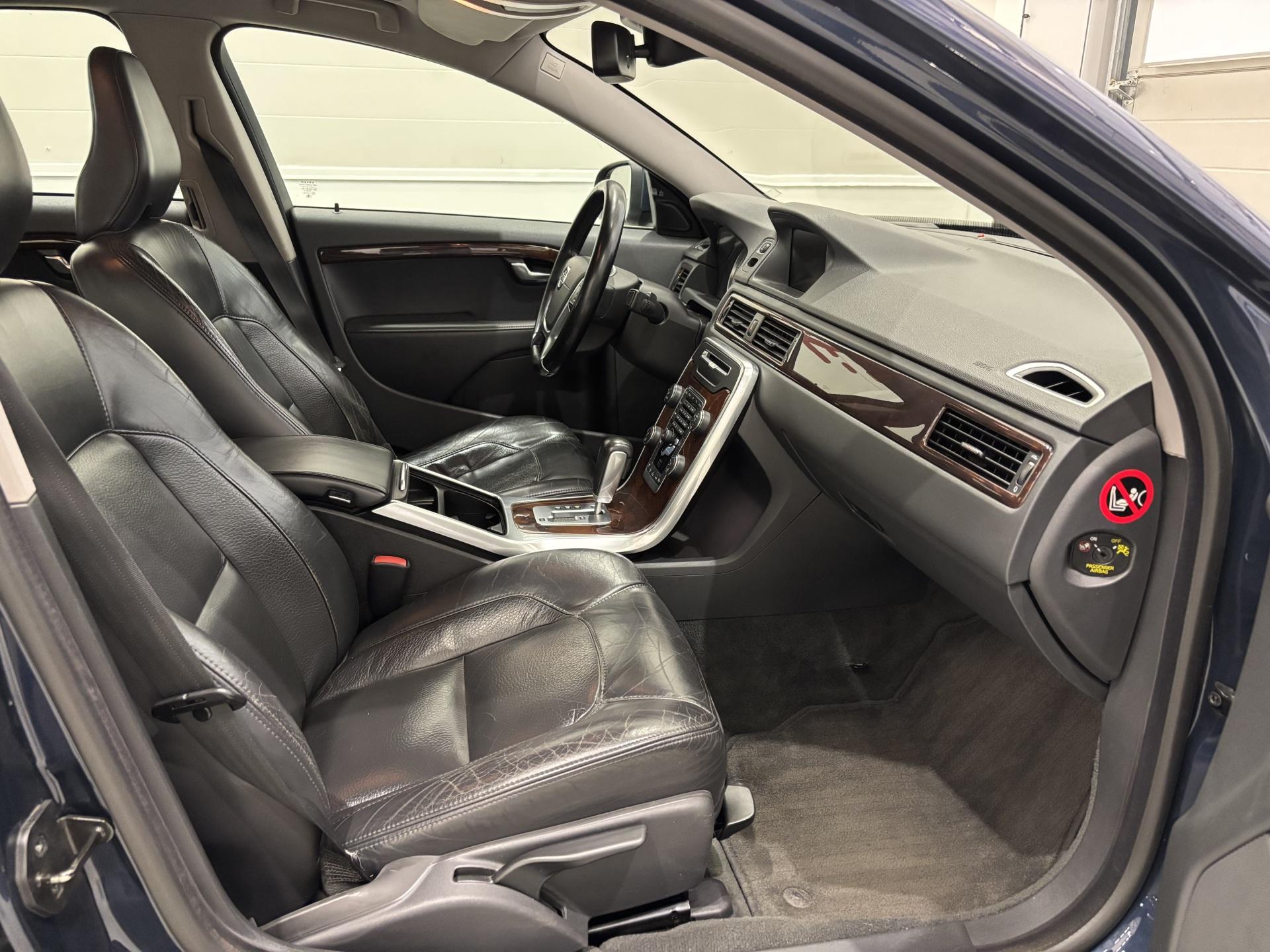 VOLVO S80 2013