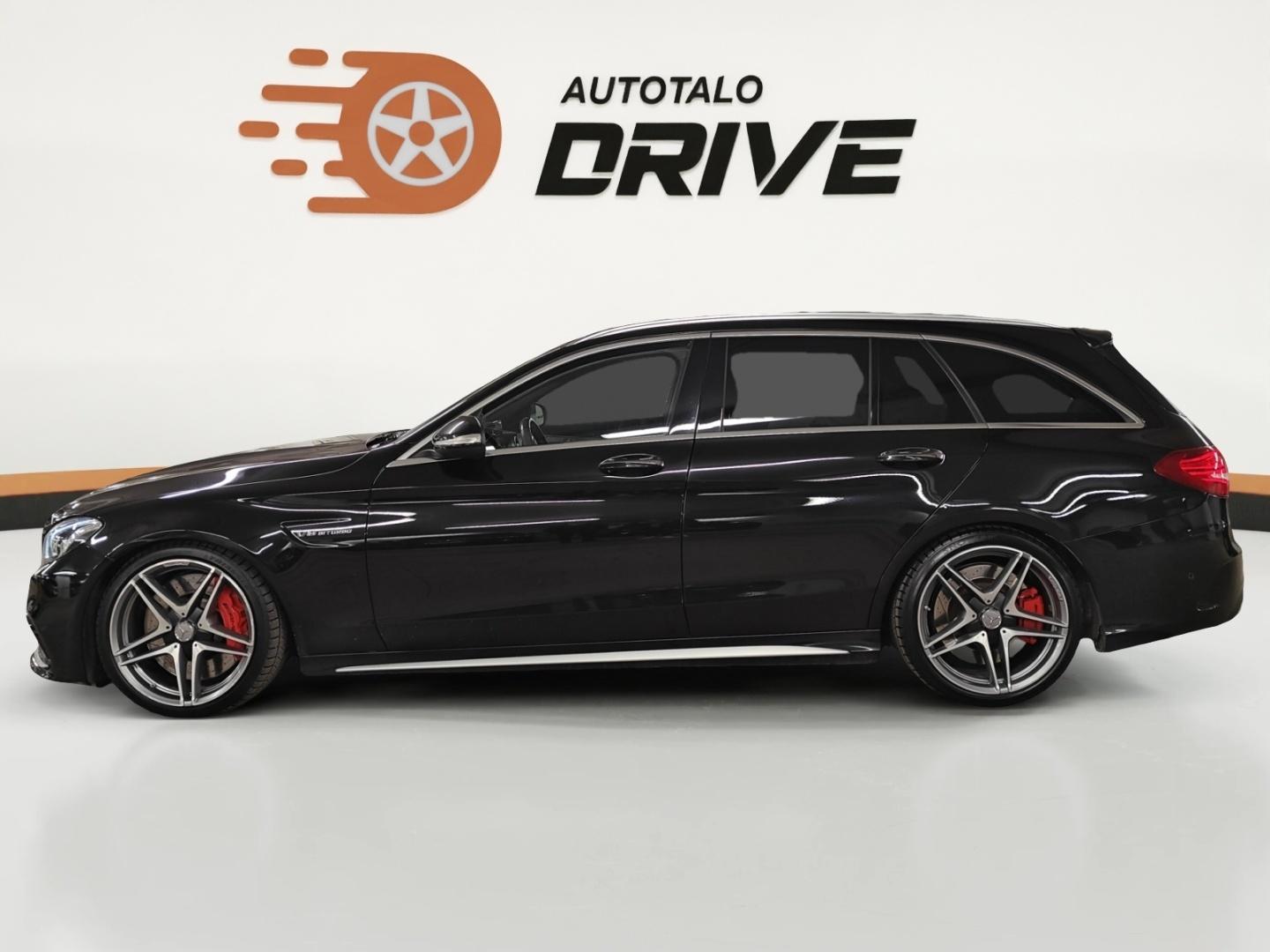 MERCEDES-BENZ C 63 AMG 2015