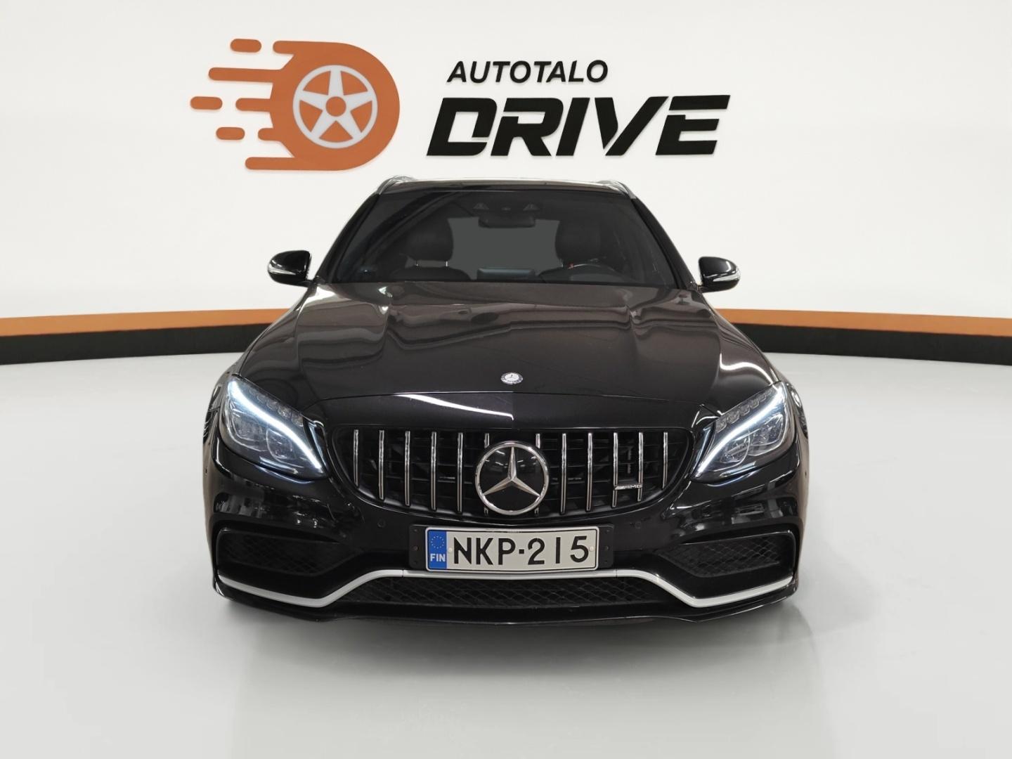 MERCEDES-BENZ C 63 AMG 2015