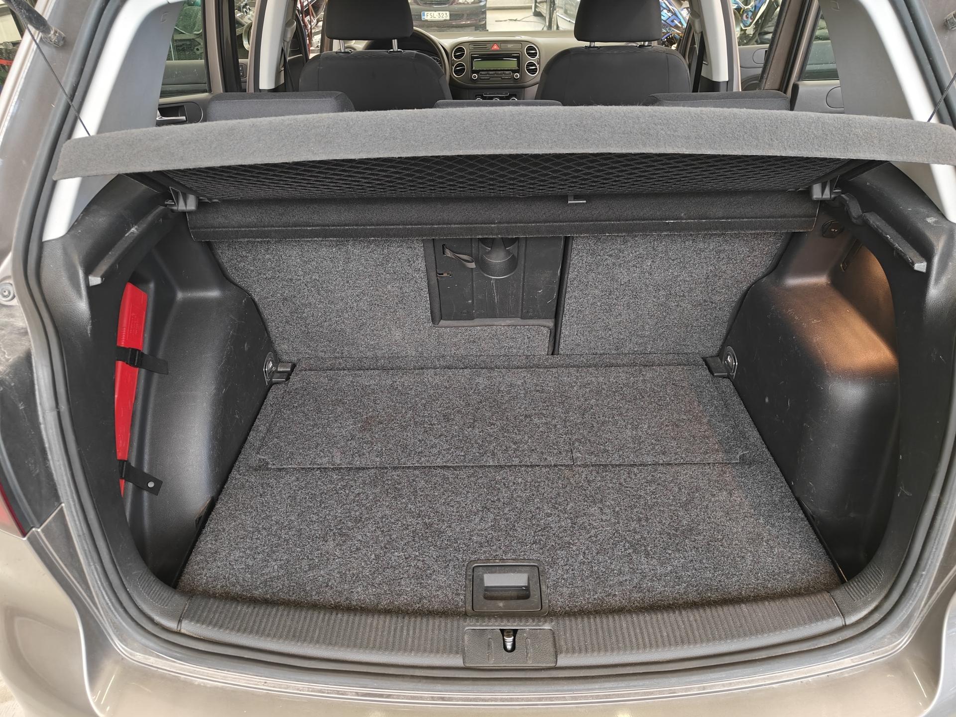 VOLKSWAGEN Golf Plus 2010
