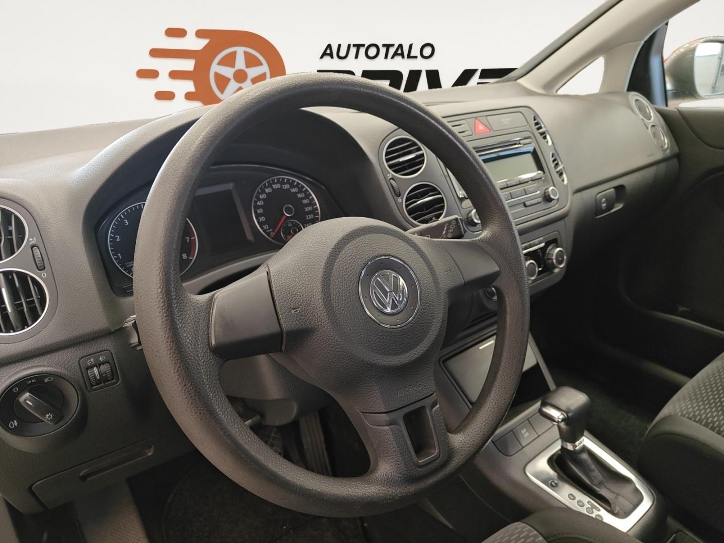 VOLKSWAGEN Golf Plus 2010
