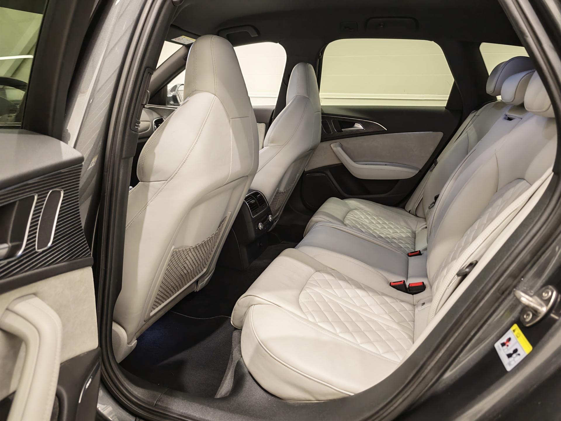 AUDI A6 2015