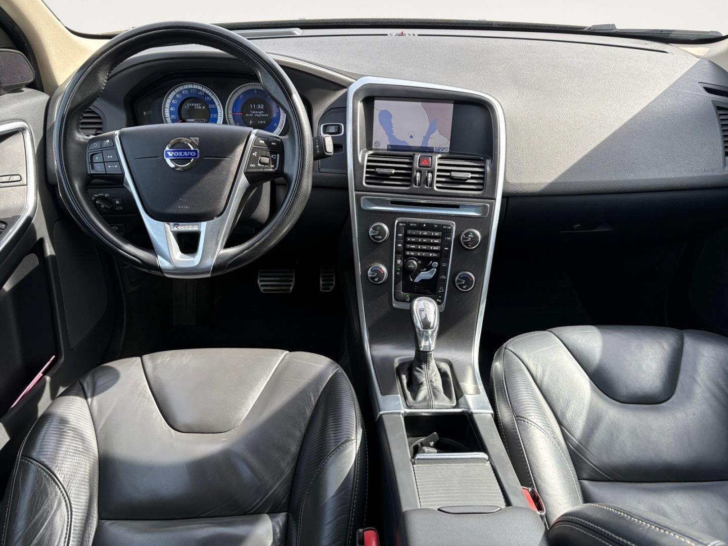 VOLVO XC60 2013