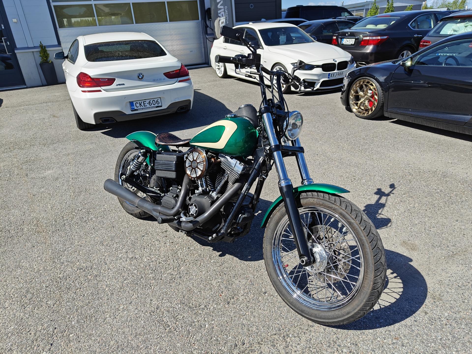 HARLEY-DAVIDSON Dyna 2008