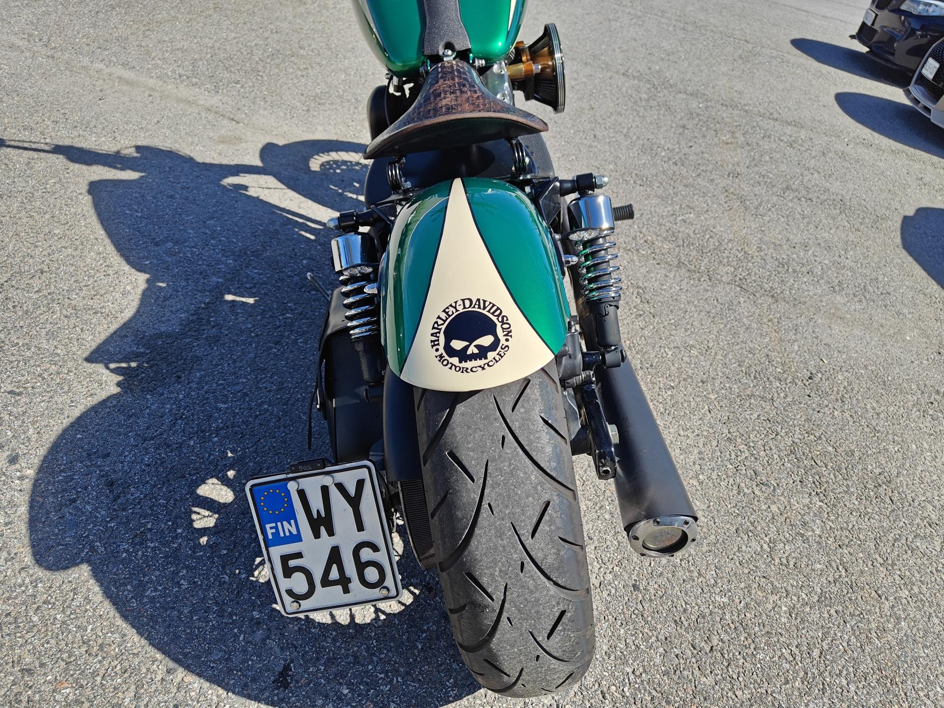 HARLEY-DAVIDSON Dyna 2008