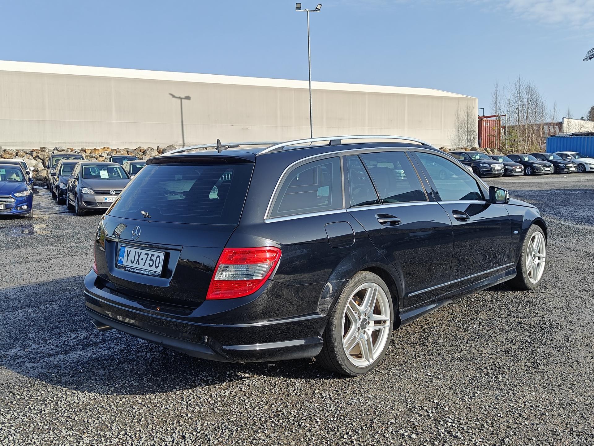 MERCEDES-BENZ C 2010