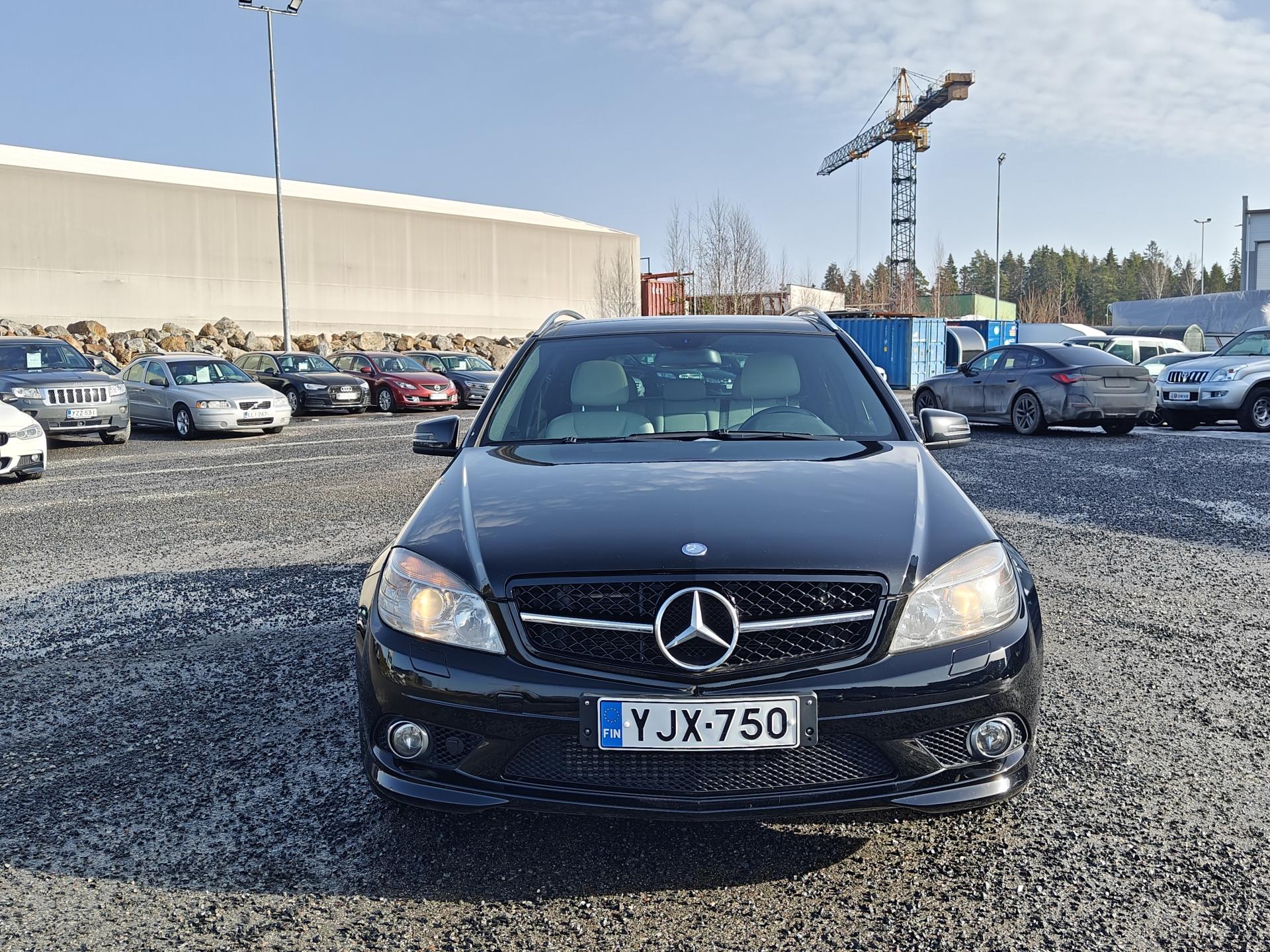 MERCEDES-BENZ C 2010
