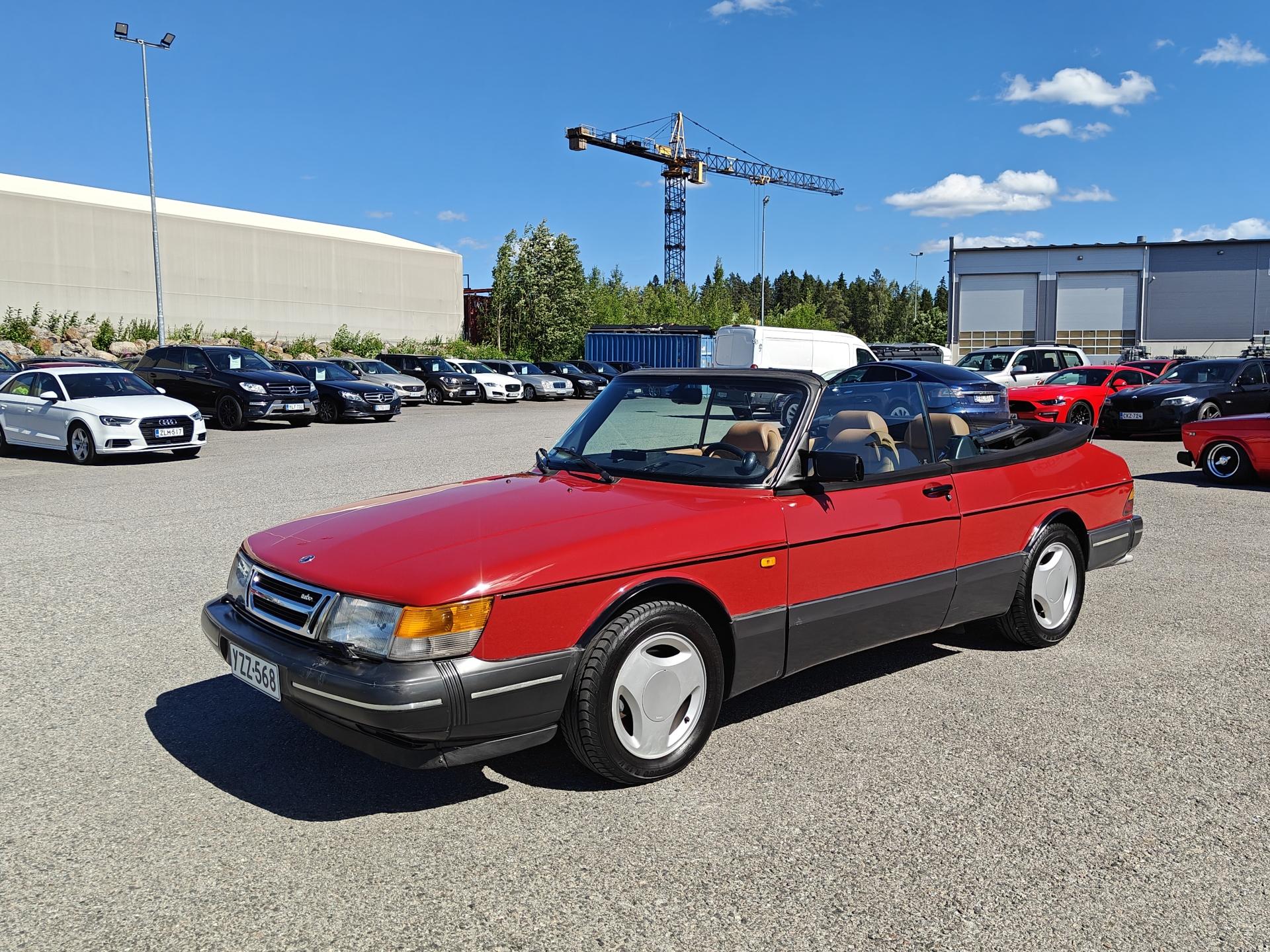 SAAB 900 1988