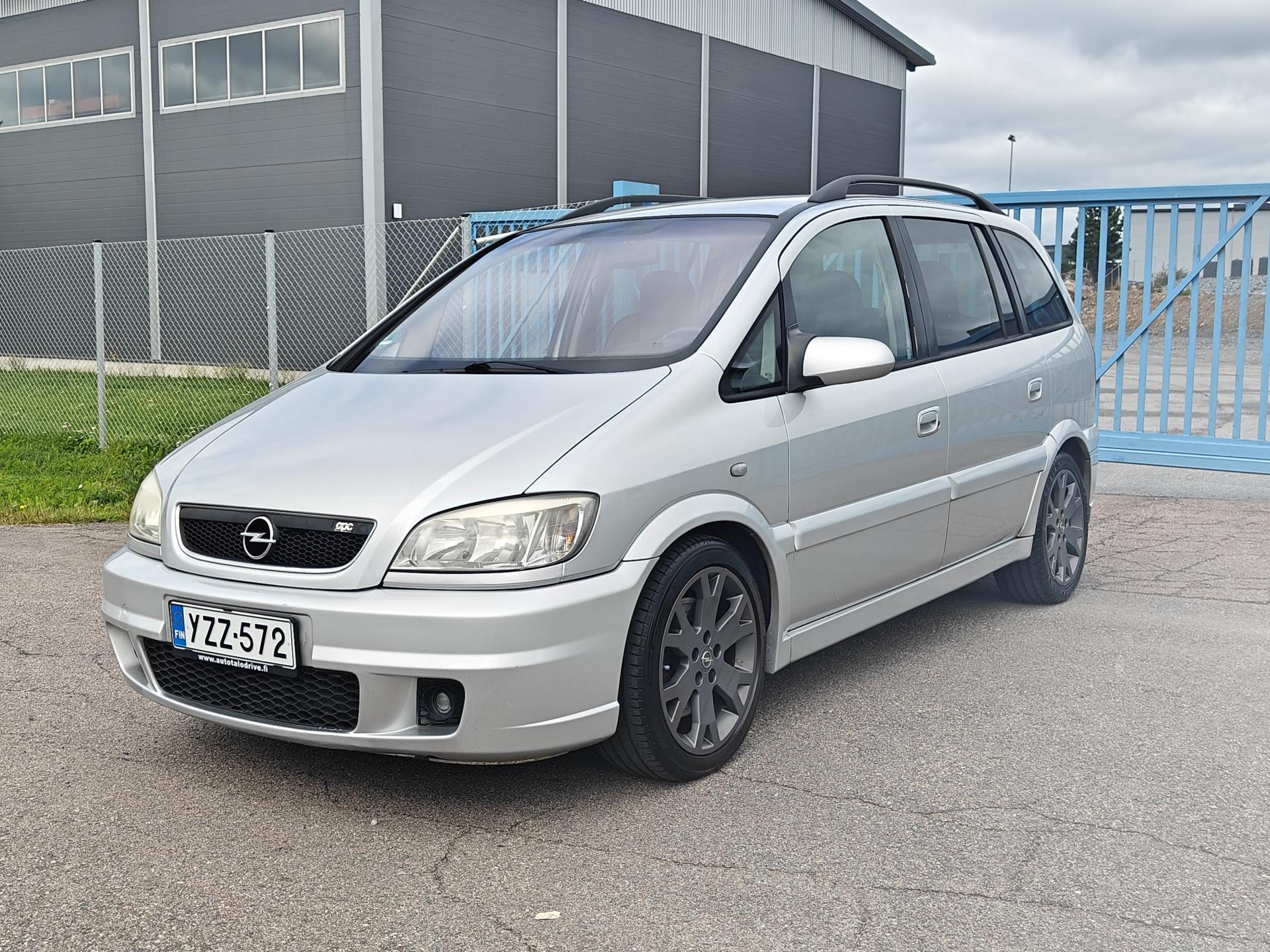 OPEL Zafira 2004