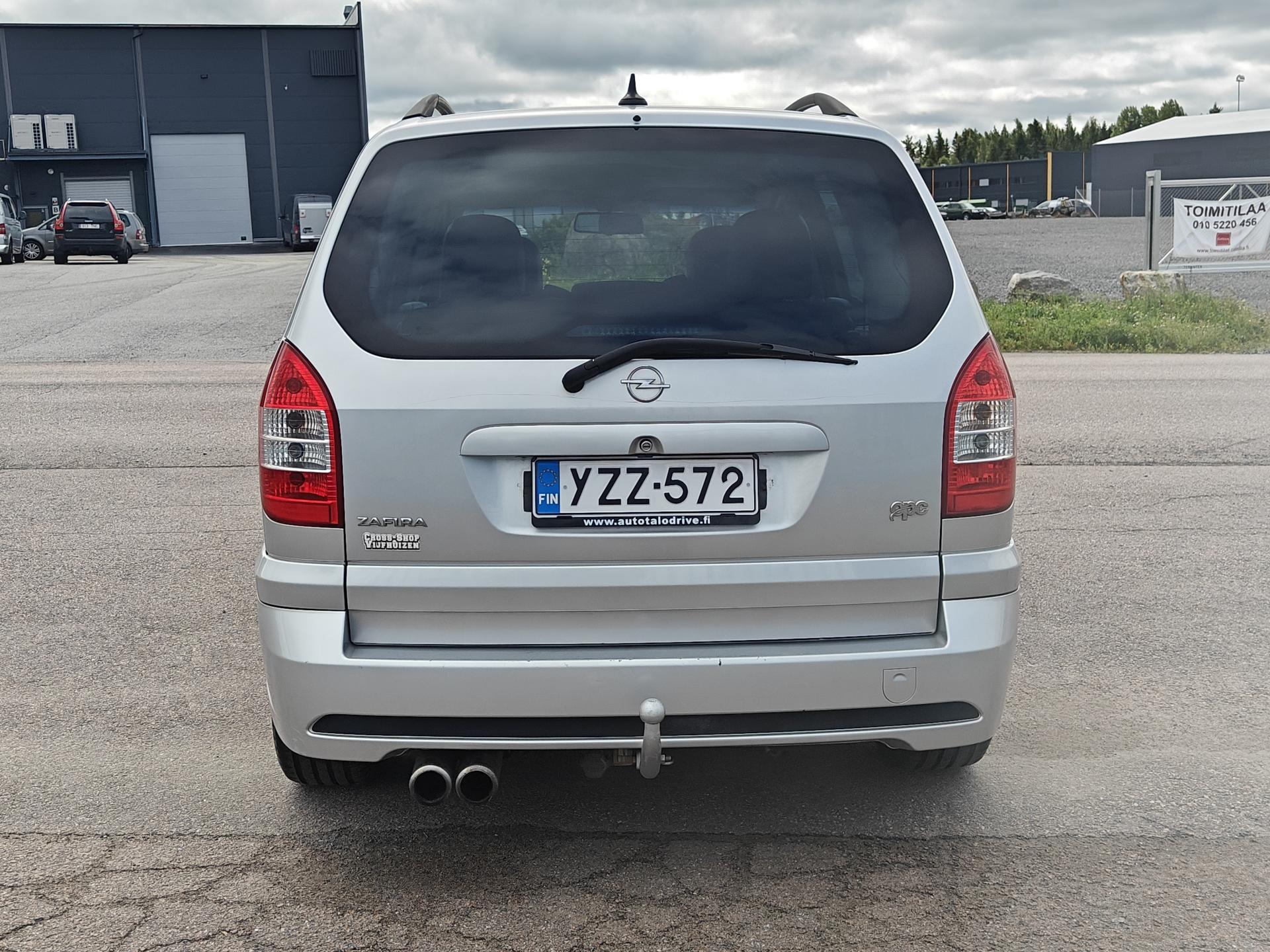 OPEL Zafira 2004