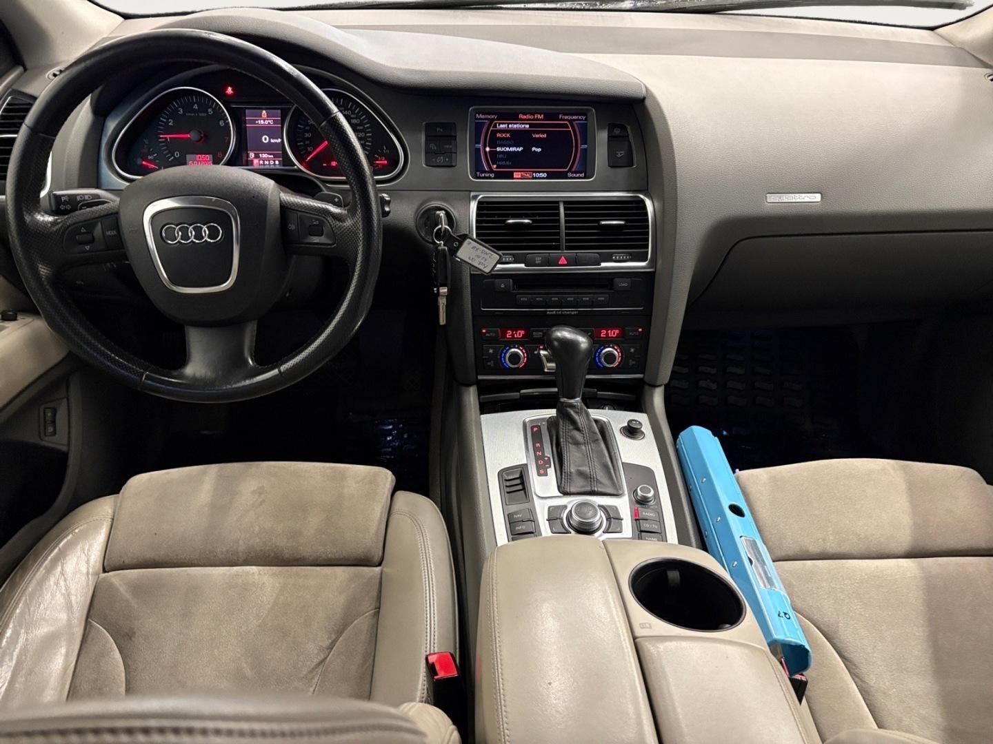 AUDI Q7 2006