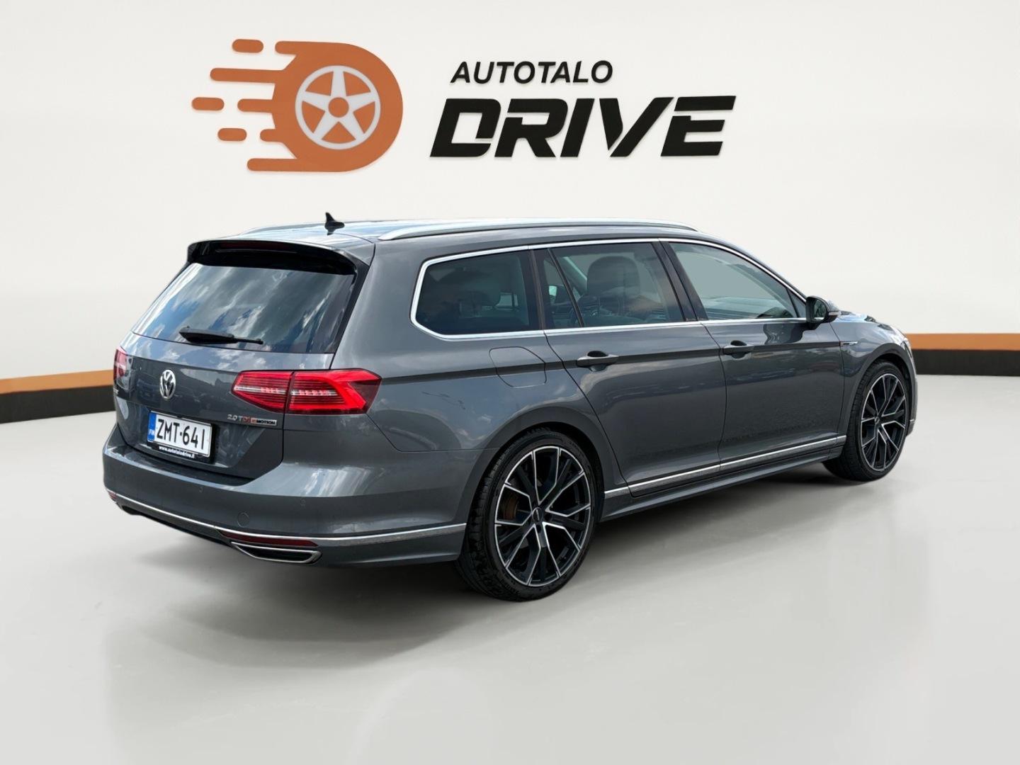 VOLKSWAGEN Passat 2016