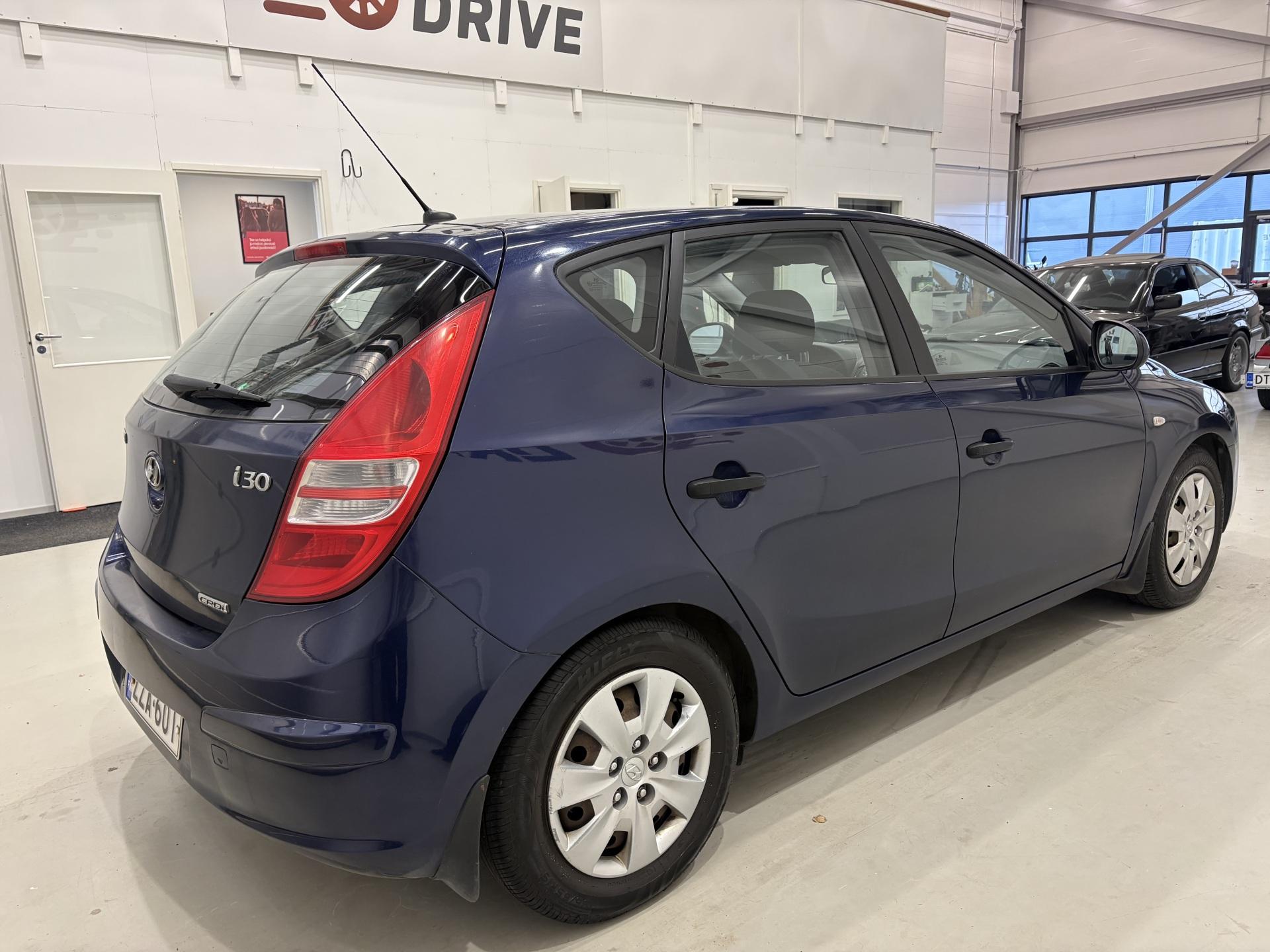 HYUNDAI i30 2008
