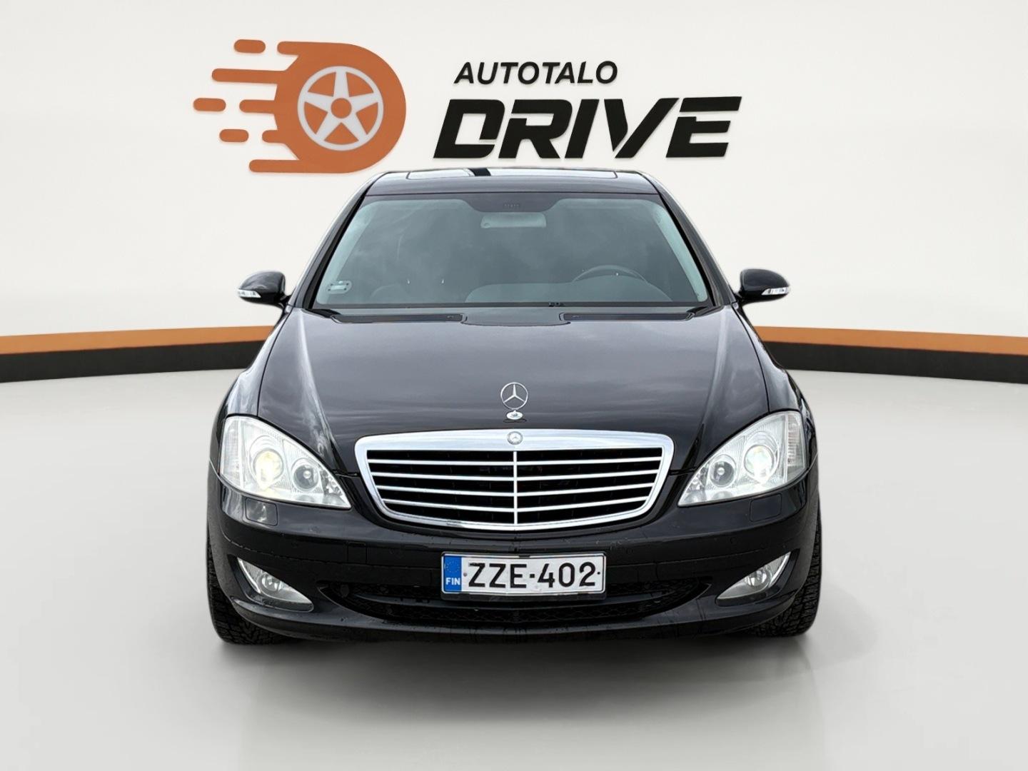 MERCEDES-BENZ S 2006