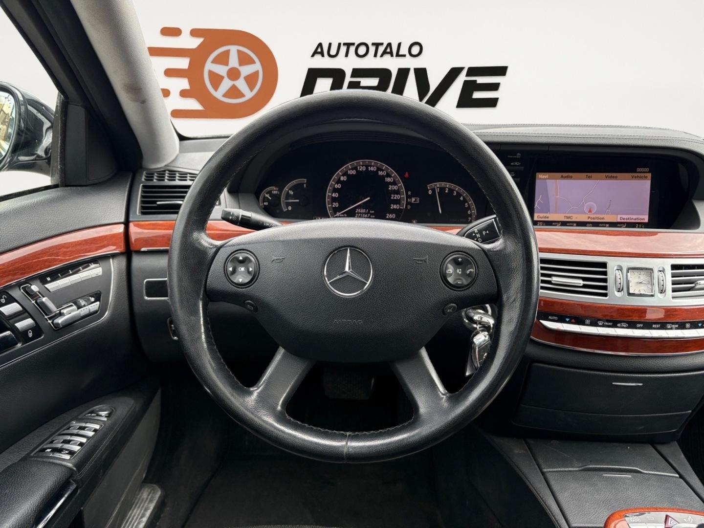 MERCEDES-BENZ S 2006