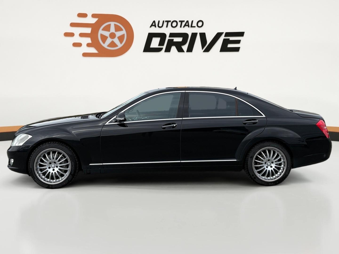 MERCEDES-BENZ S 2006