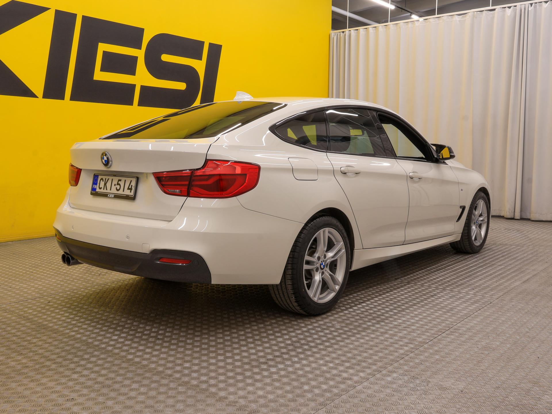 BMW 320 Gran Turismo 2016