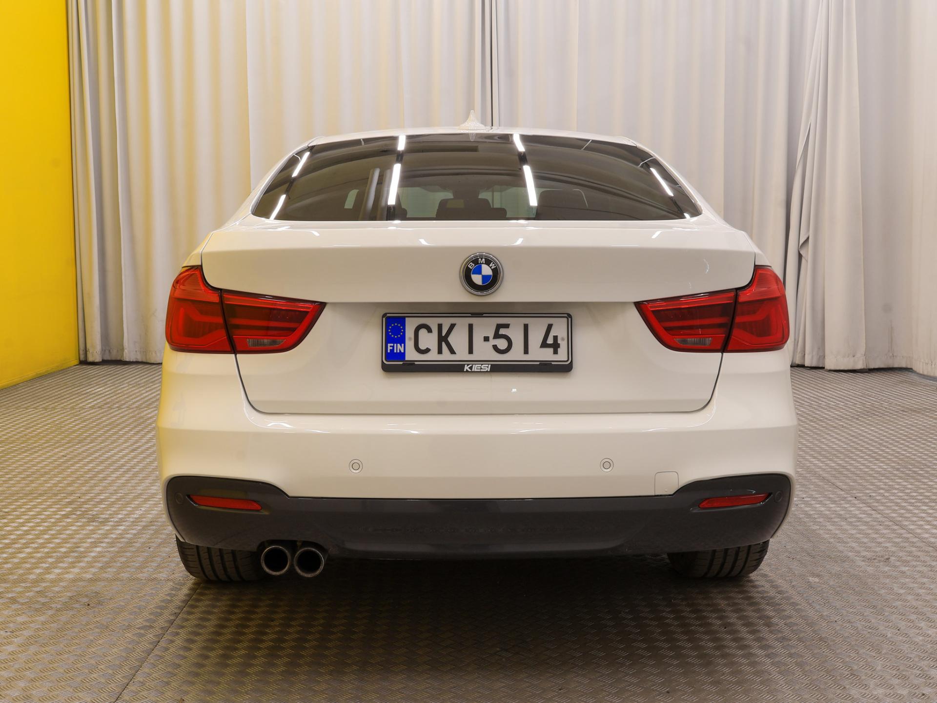 BMW 320 Gran Turismo 2016