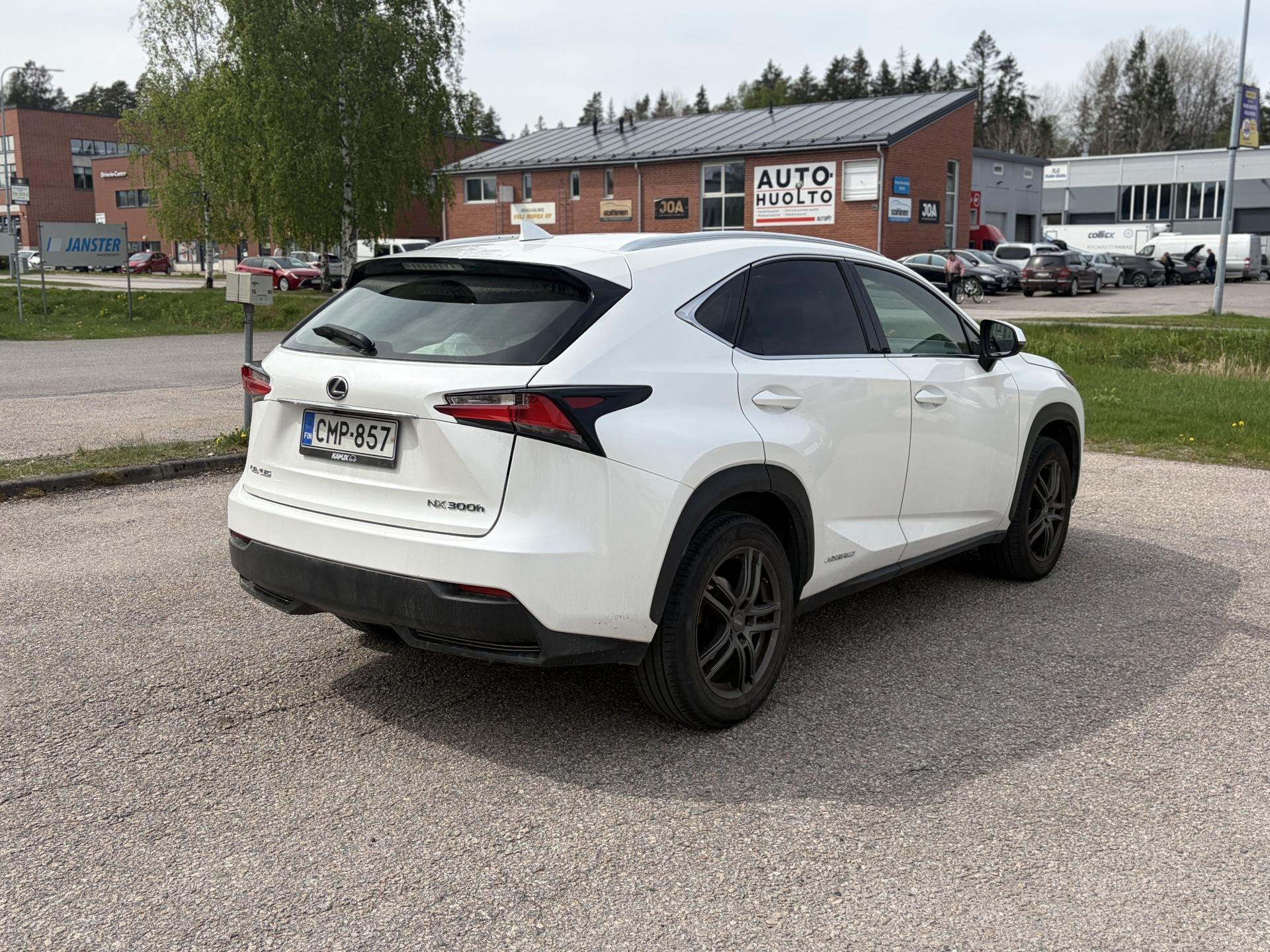 LEXUS NX 2015