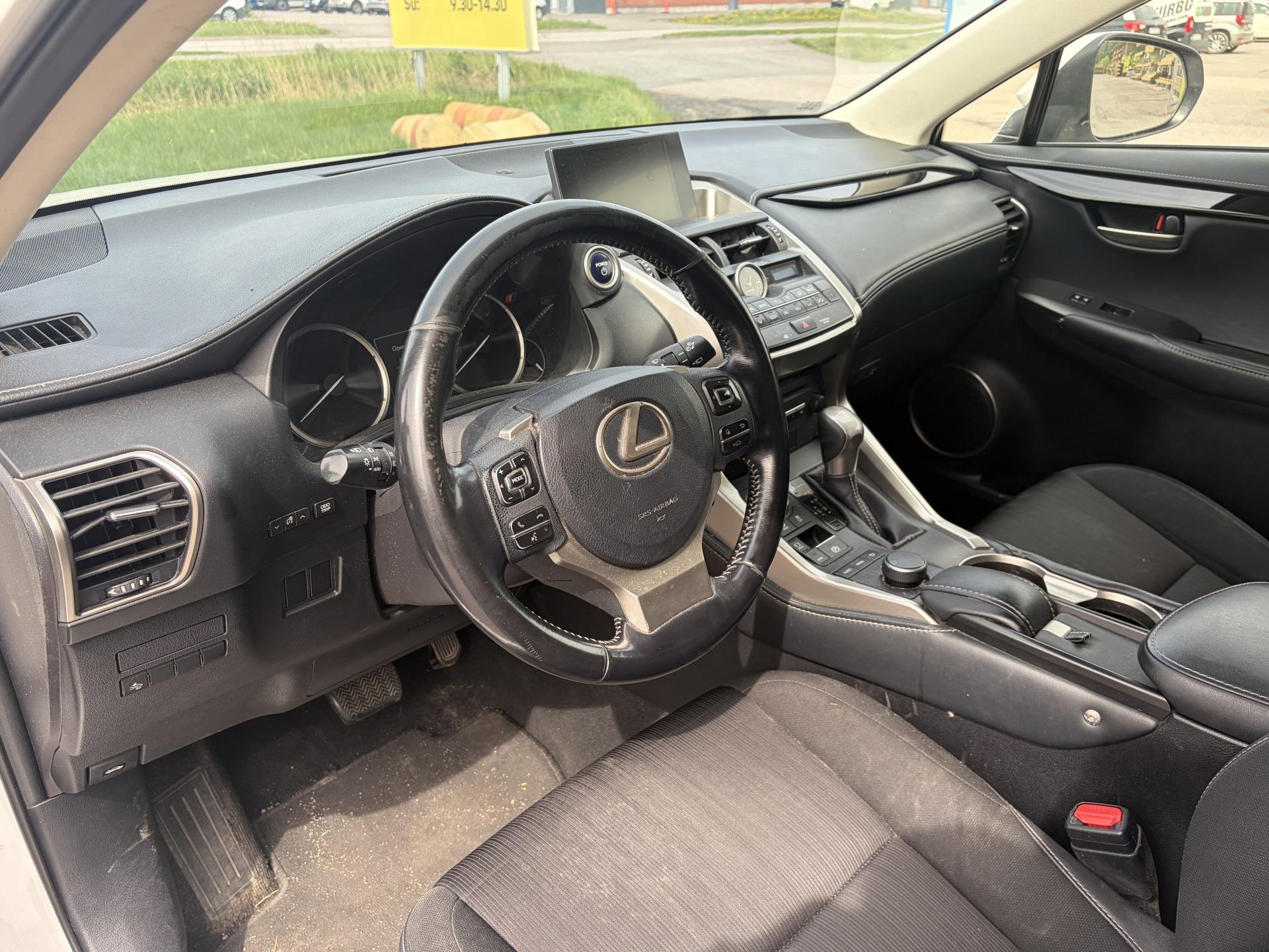 LEXUS NX 2015
