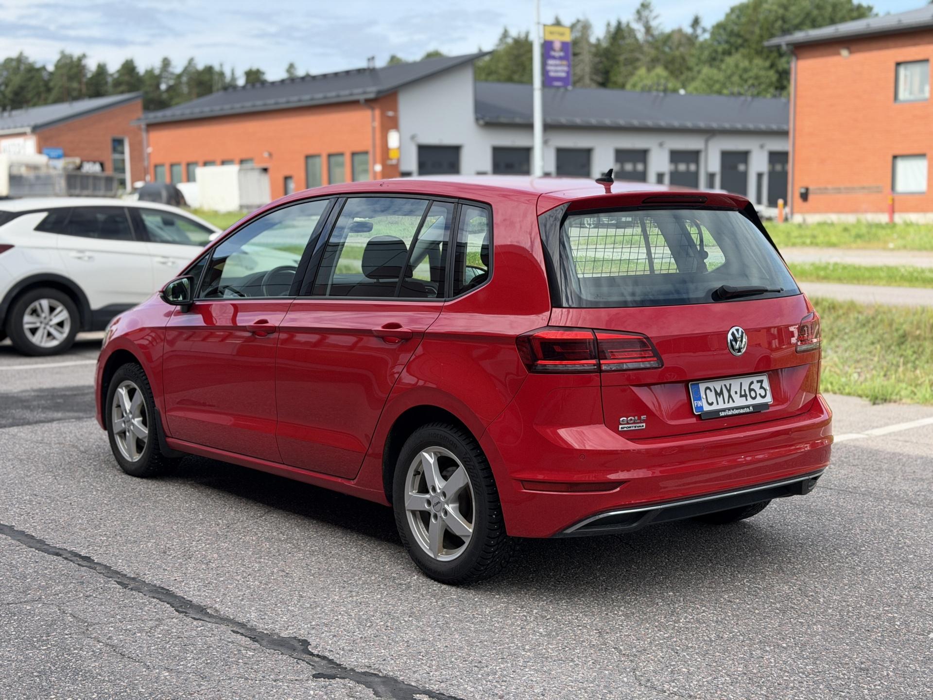 VOLKSWAGEN Golf Sportsvan 2019