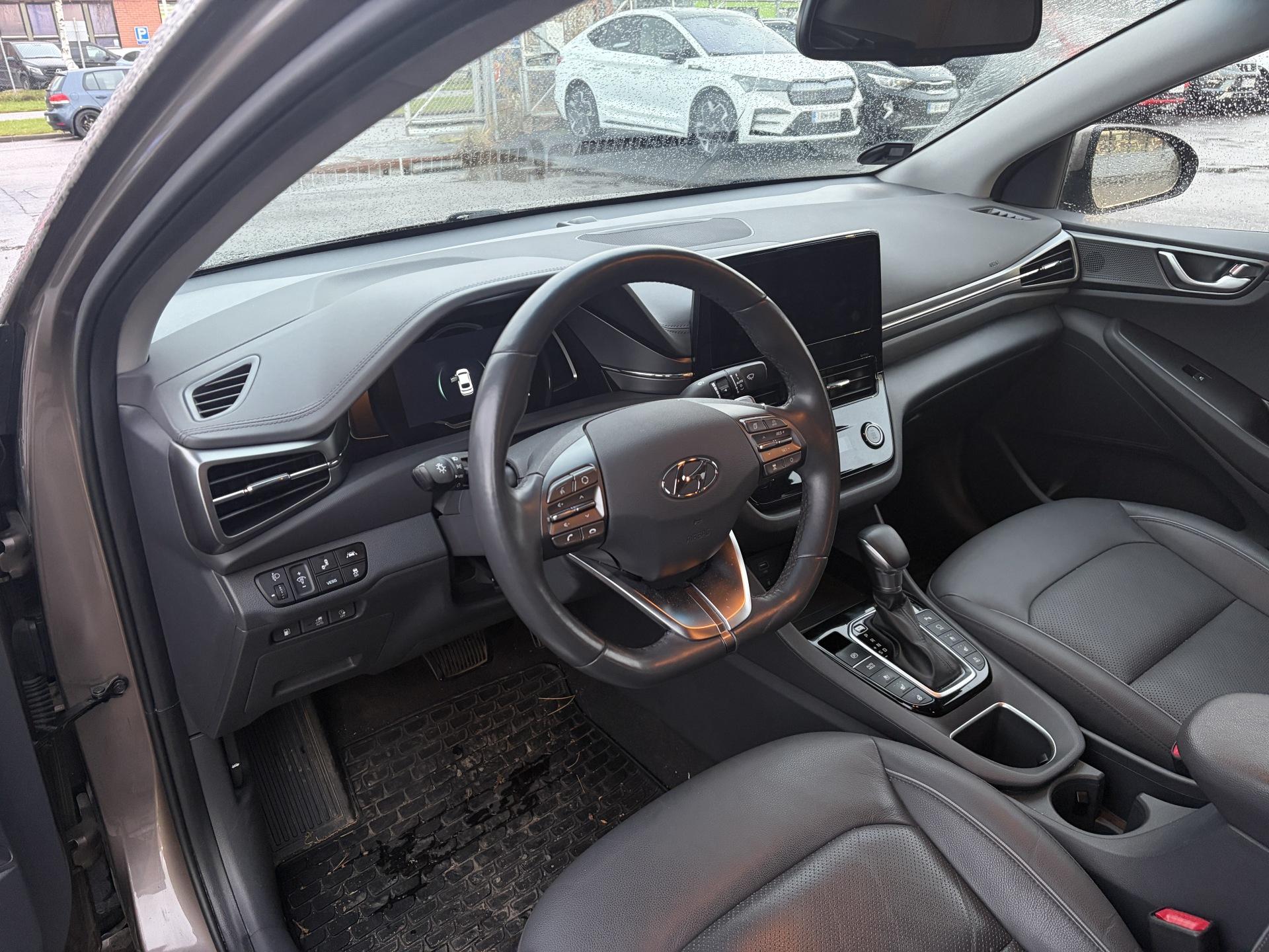 HYUNDAI Ioniq Plug-In 2021