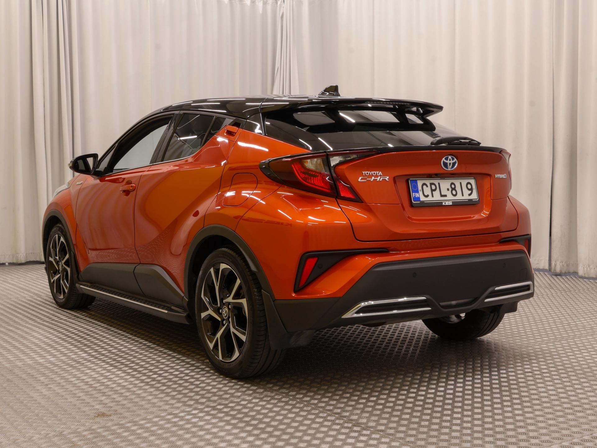 TOYOTA C-HR 2021