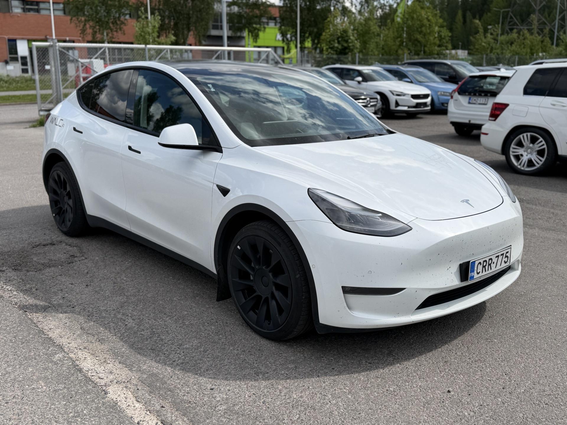 TESLA Model Y 2022