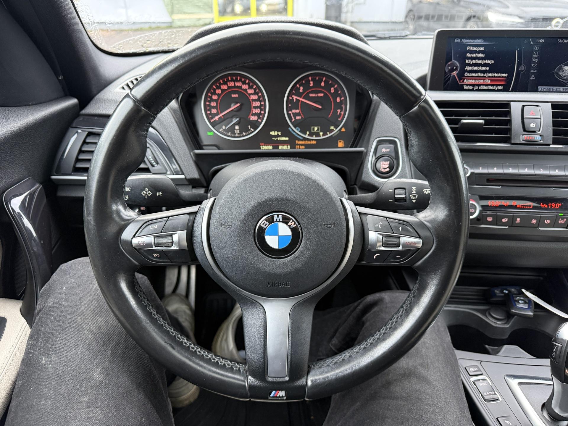 BMW 118 2015