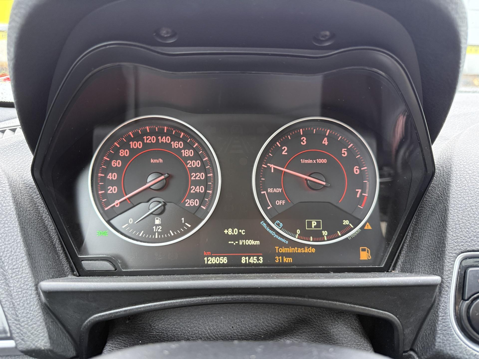 BMW 118 2015