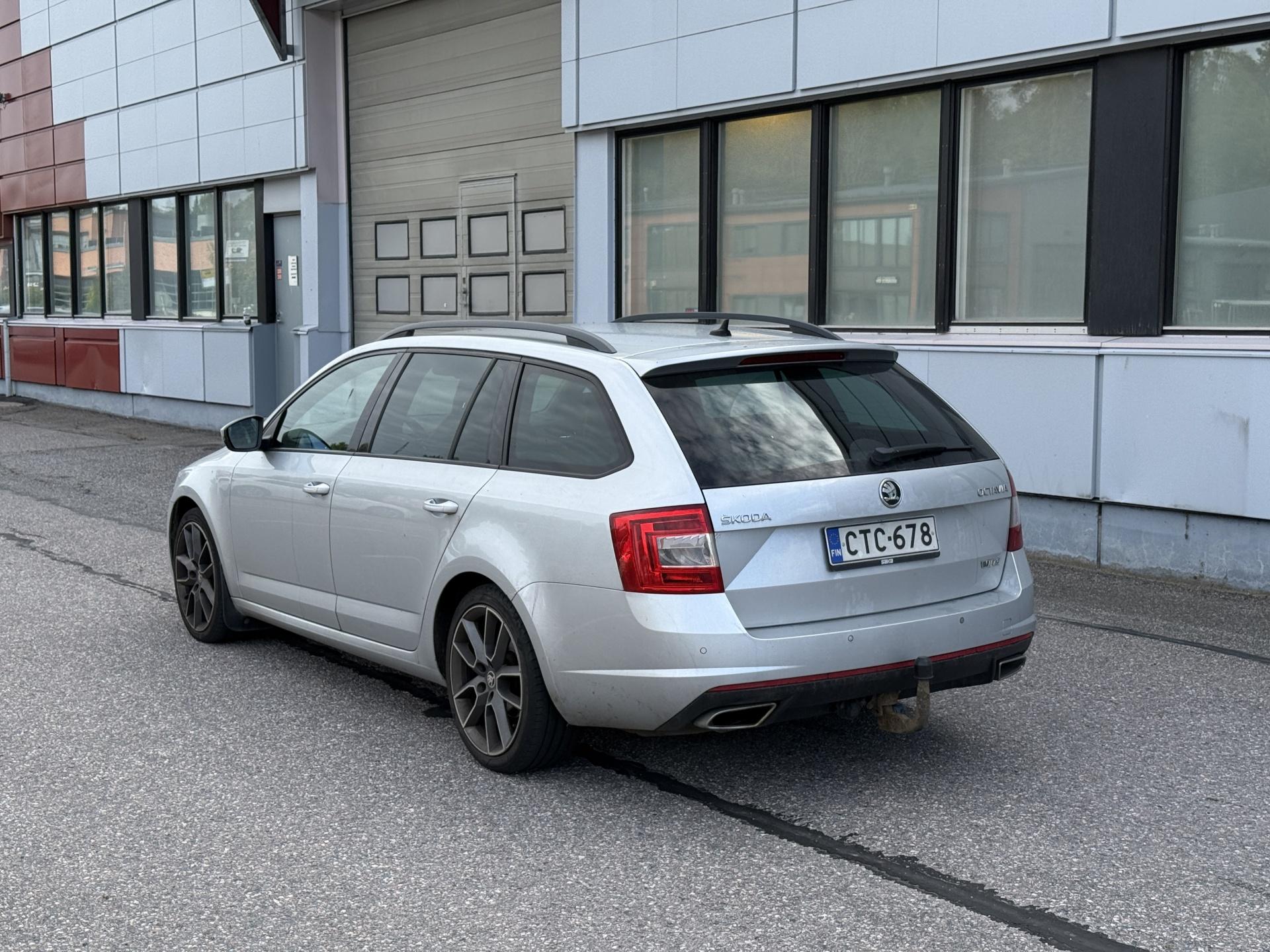 SKODA Octavia 2015