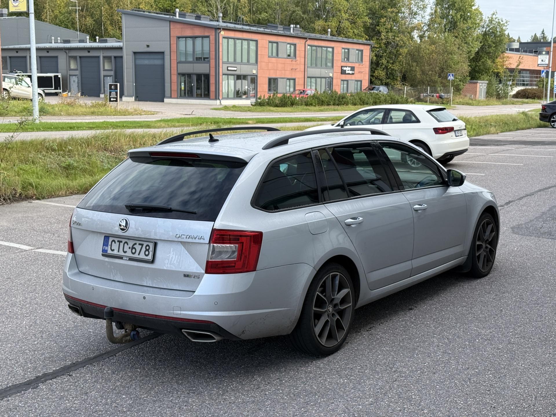 SKODA Octavia 2015