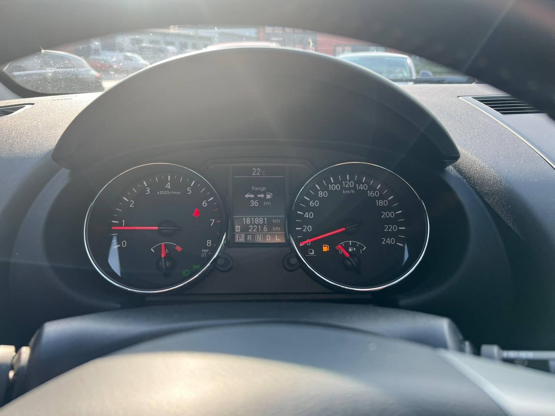 NISSAN Qashqai 2013