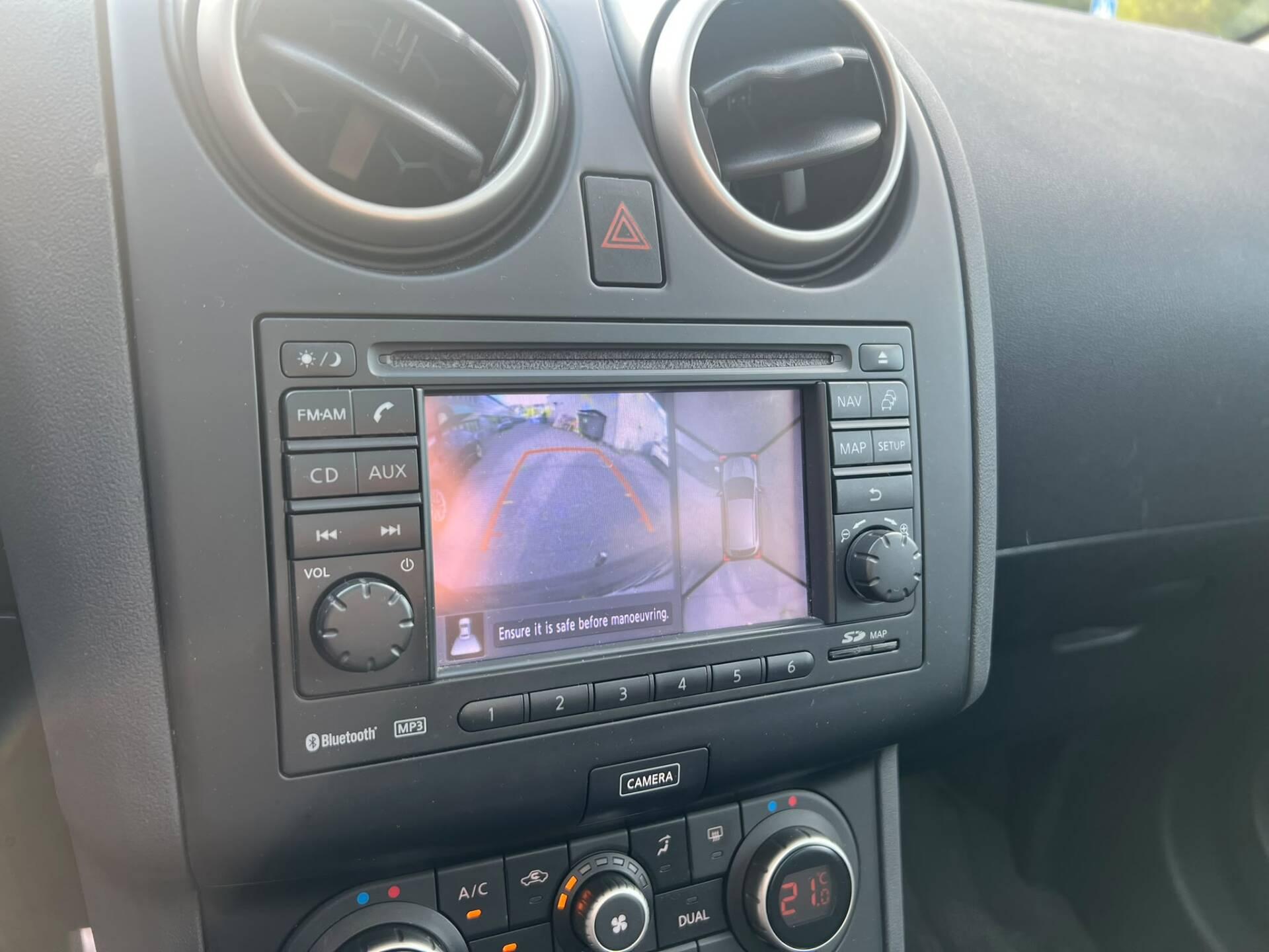 NISSAN Qashqai 2013
